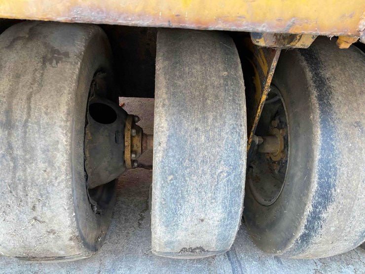 oliver-super-77-image-22