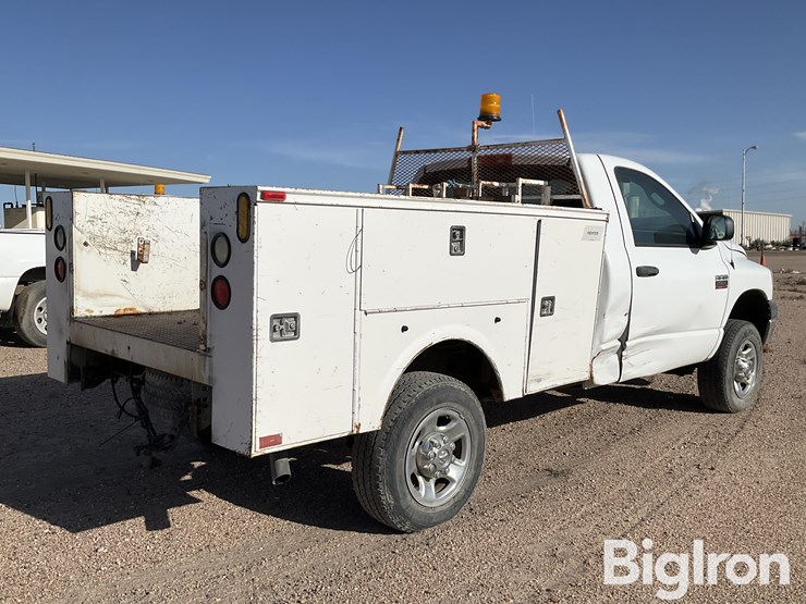 2009-dodge-2500-image-5