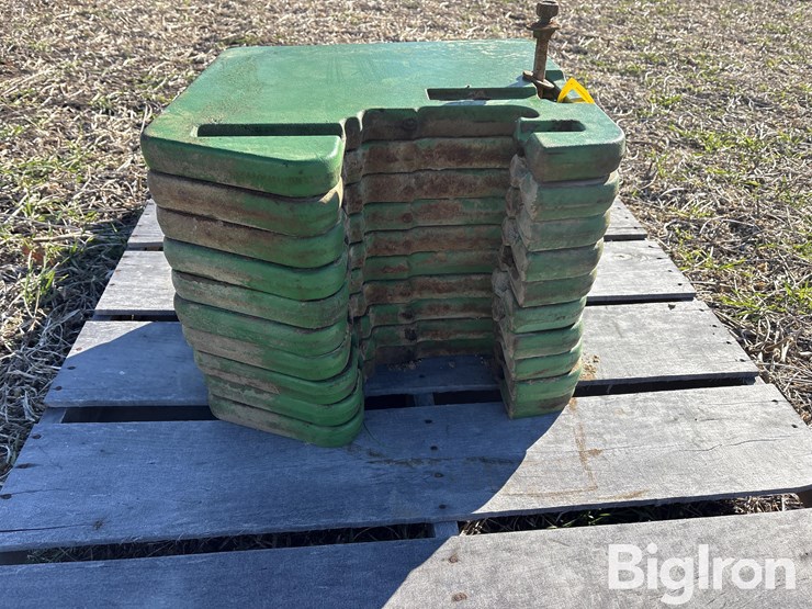 john-deere-10-image-2