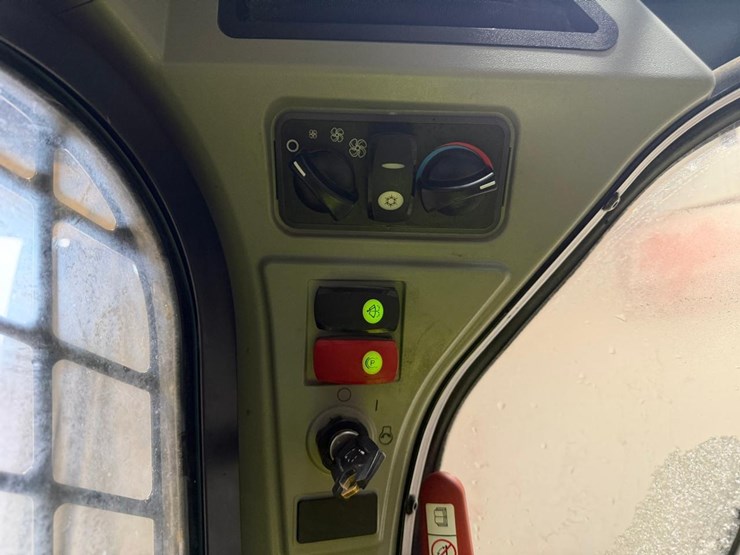 caterpillar-289d-image-28