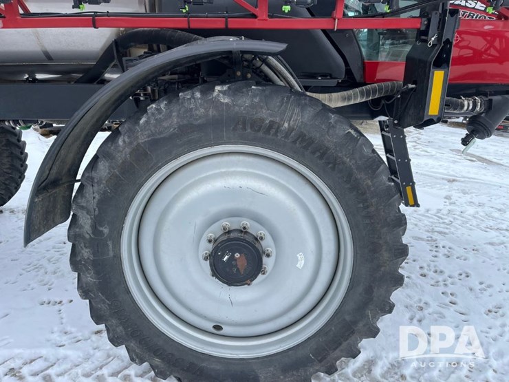 case-ih-patriot-3340-image-23