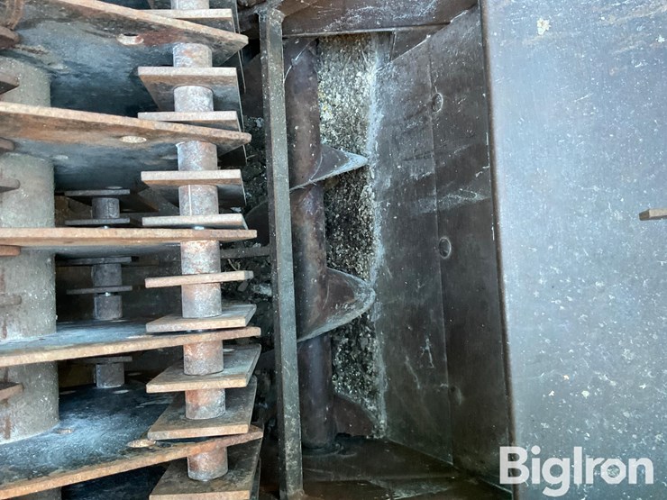 john-deere-750-image-18