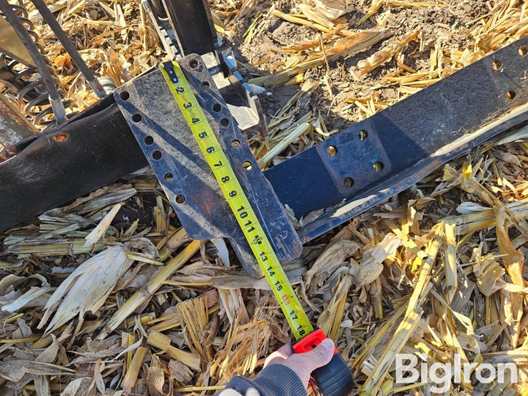 john-deere-30-image-15