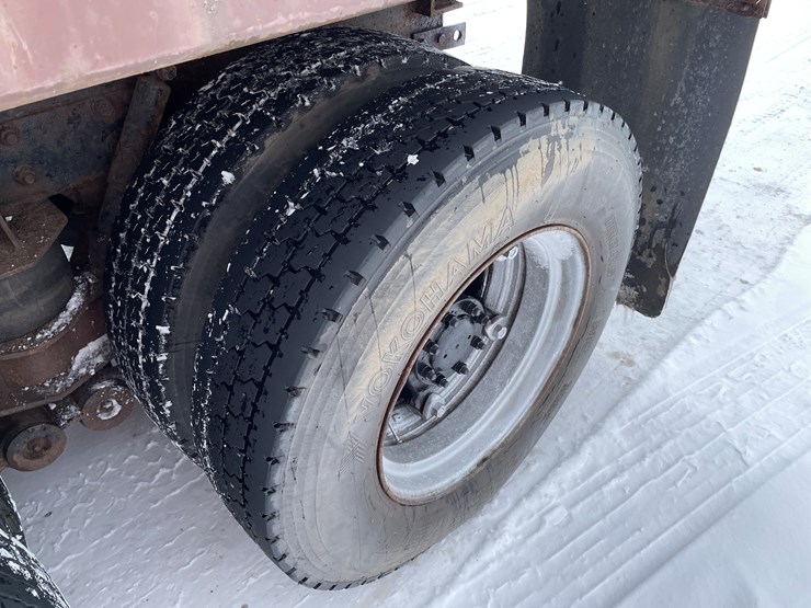 #1166-•-1987-autocar-dump-truck-(has-mn-title)-image-12