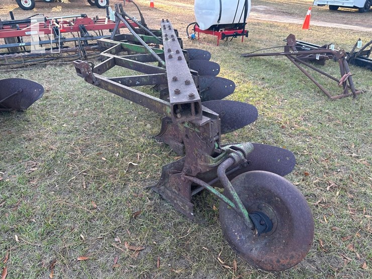 john-deere-5-image-3