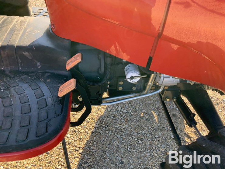 case-ih-farmall-40-image-20