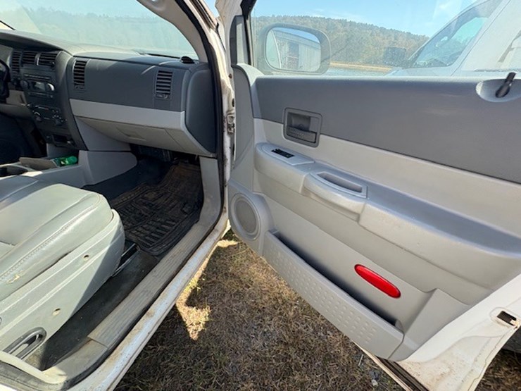 2007-dodge-durango-image-29