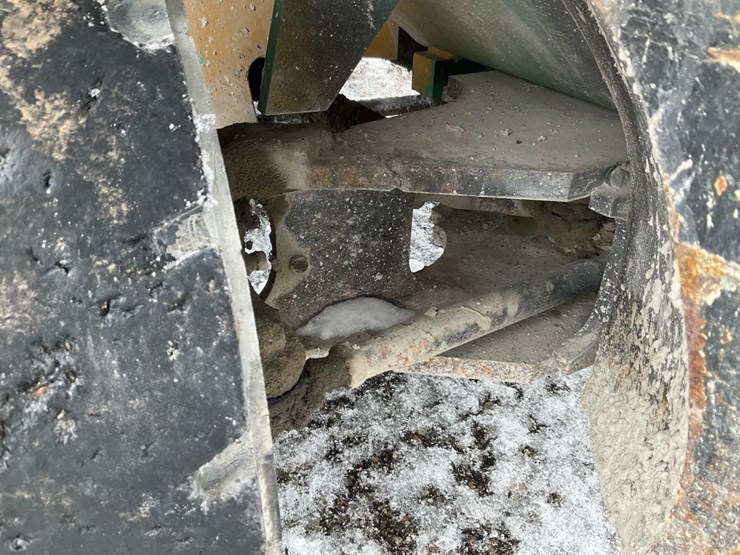 mitsubishi-fg30-image-28