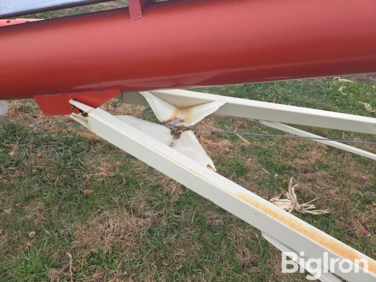 buhler-farm-king-1034-image-10