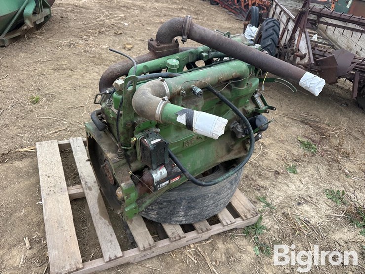 john-deere-329-image-5