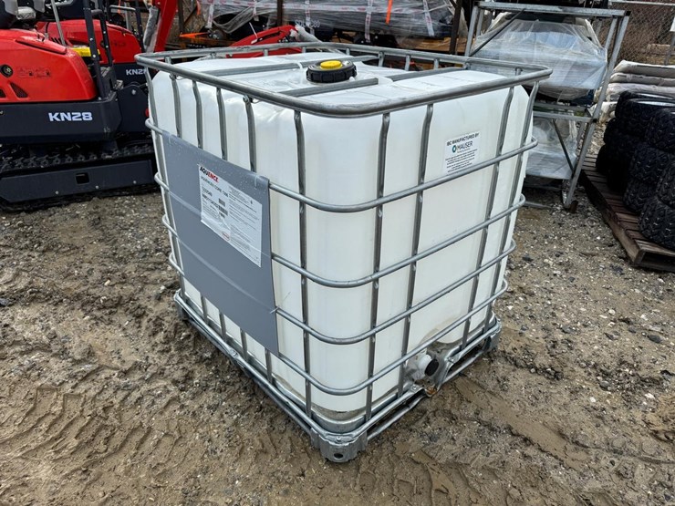 water-tank-tote-image-4