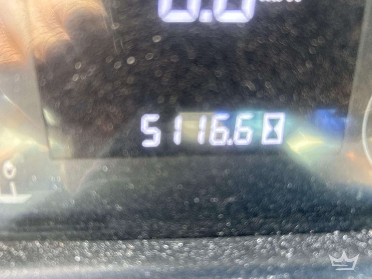 john-deere-6135e-image-11