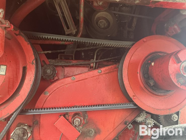 massey-ferguson-860-image-17