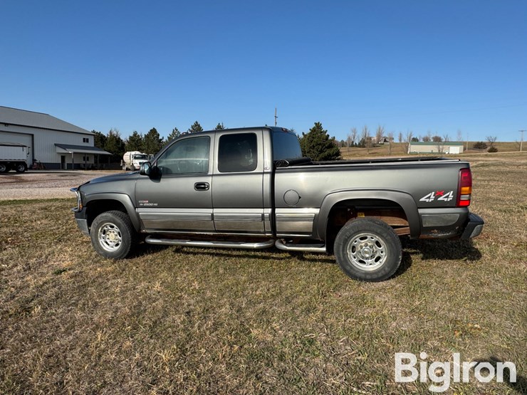 2002-chevrolet-2500-image-8