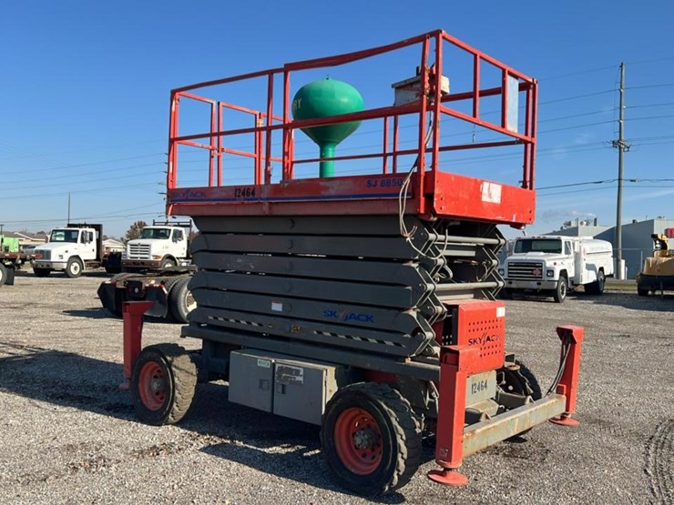 skyjack-sj8850rt-image-7