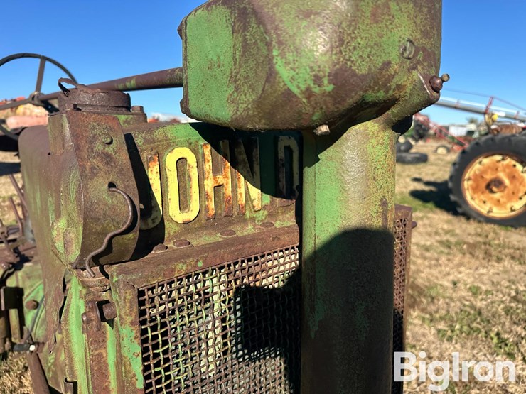 john-deere-a-image-11