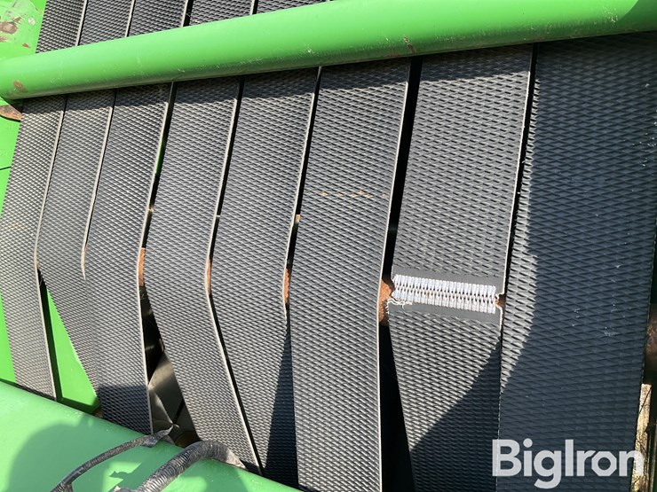 john-deere-566-image-17