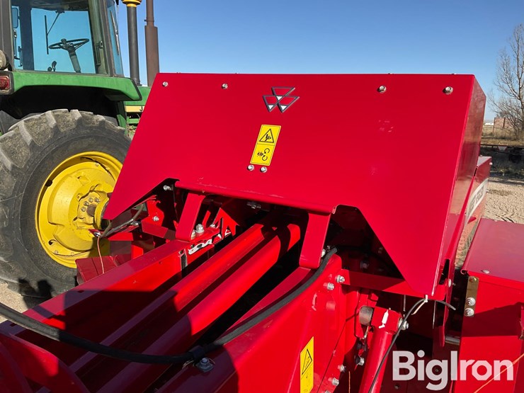 massey-ferguson-1840-image-18