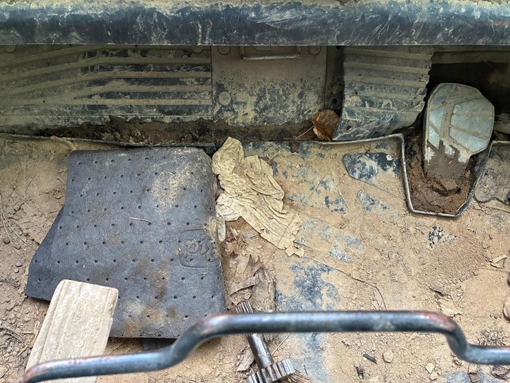 2021-kubota-svl97-2-image-26