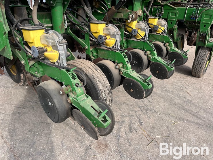 john-deere-1790-ccs-image-14