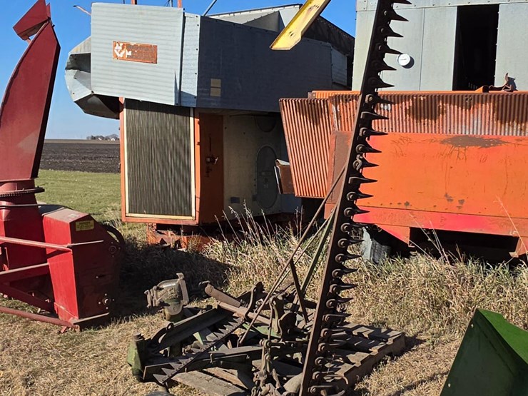 john-deere-7-image-7