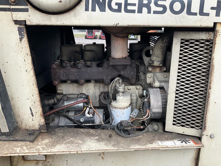 #1355-•-ingersoll-rand-706f-forklift-image-53