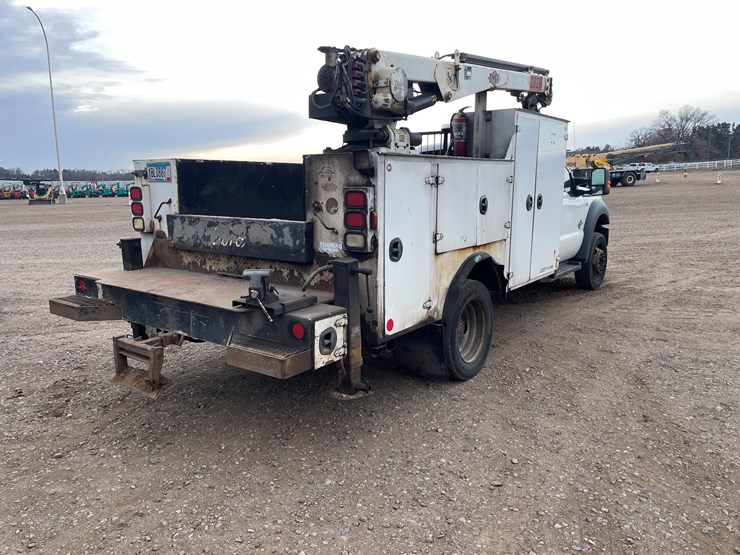 2014-ford-f550-image-5