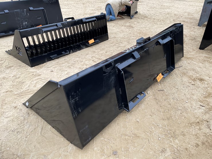 #2559-•-new-kc-90"-skid-steer-bucket-image-7