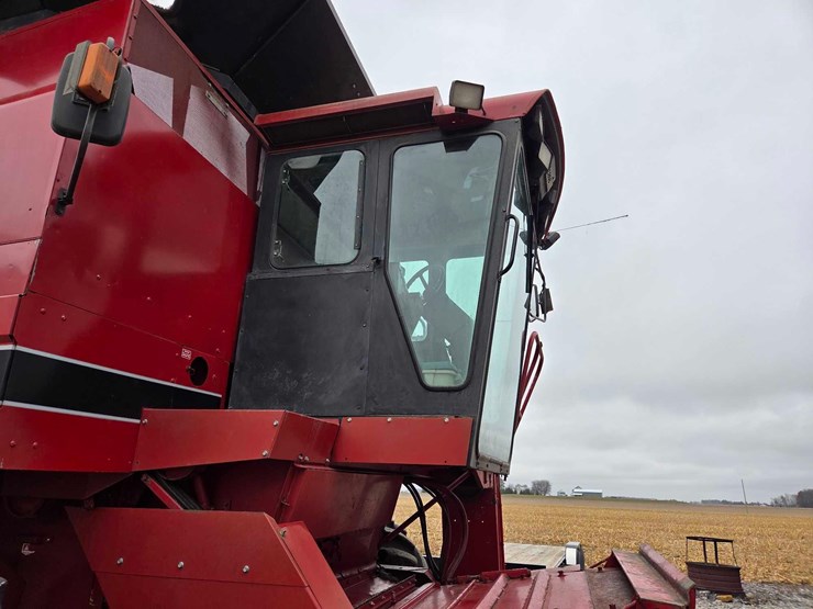 case-ih-1680-image-25