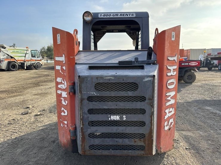 2003-thomas-t153-skid-steer-loader-image-8
