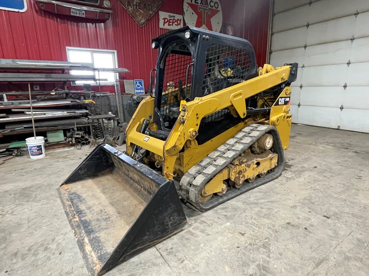 caterpillar-249d-image-1