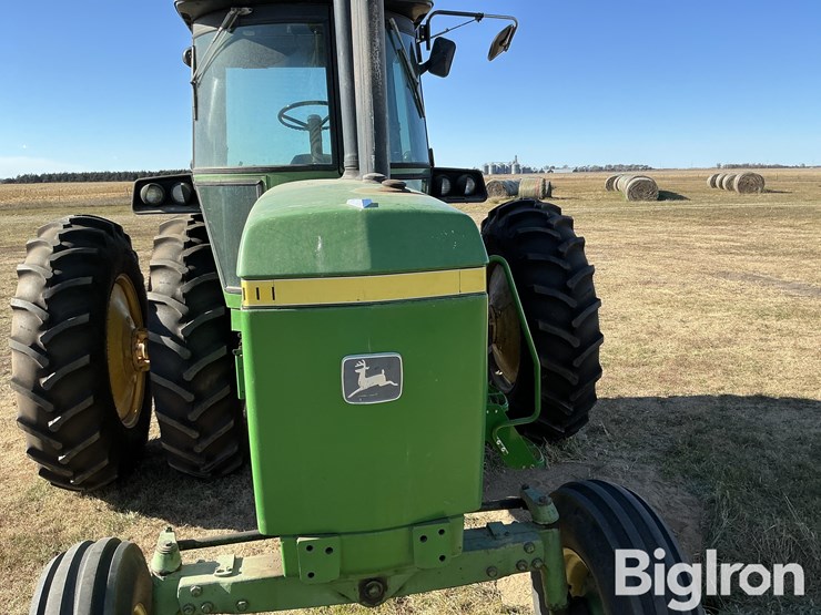 john-deere-4440-image-12