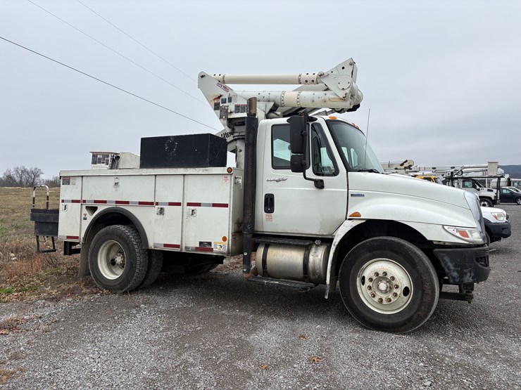 international-durastar-4300-image-3