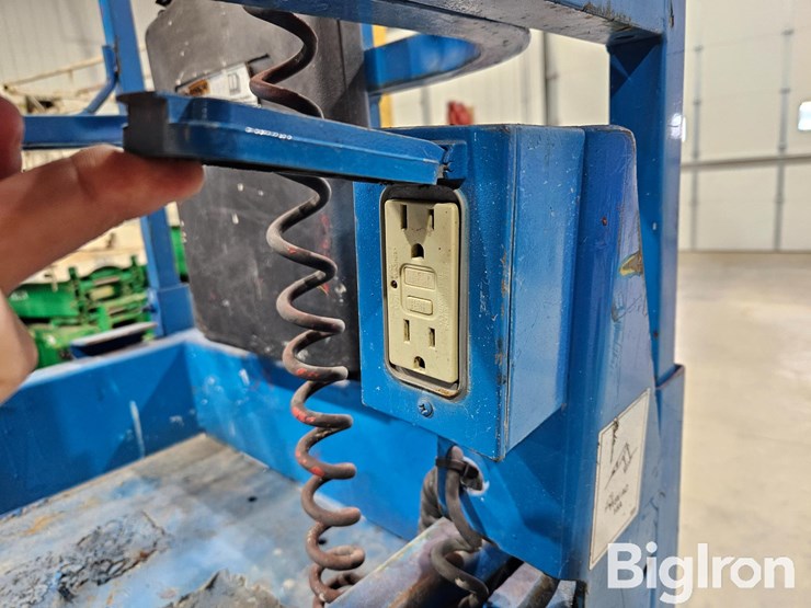 genie-gs1930-image-12