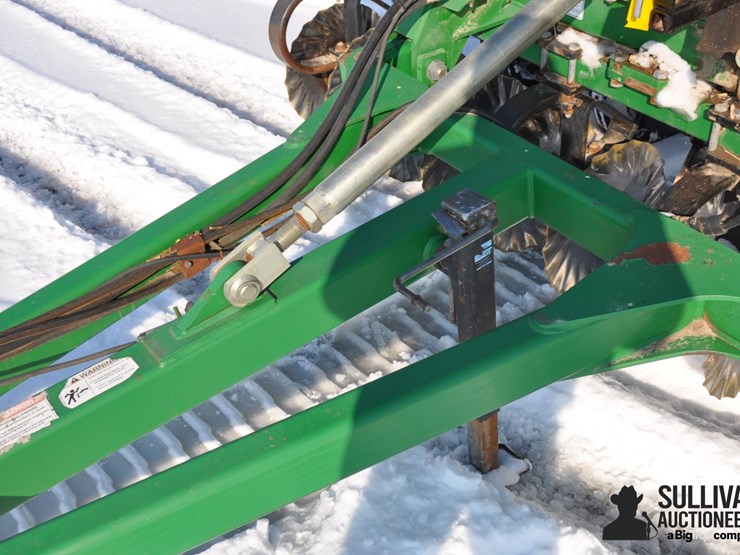 great-plains-2400tt-image-14