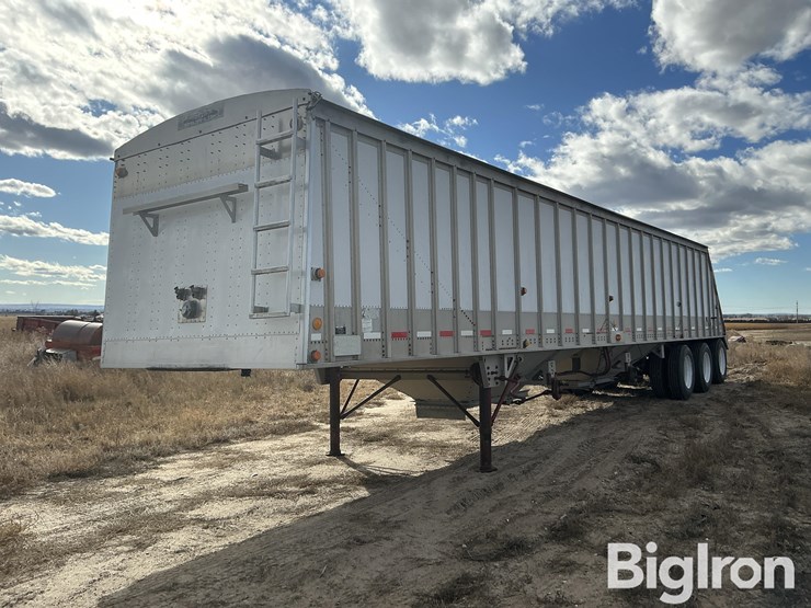 cornhusker-hopper-bottom-image-1