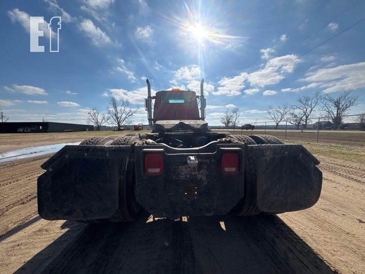 1995-ford-ltl9000-image-7