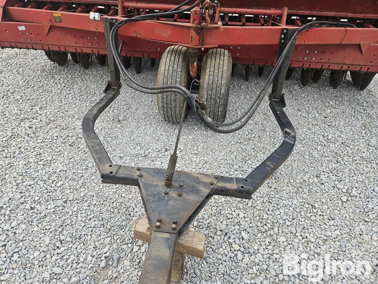 international-6200-image-11