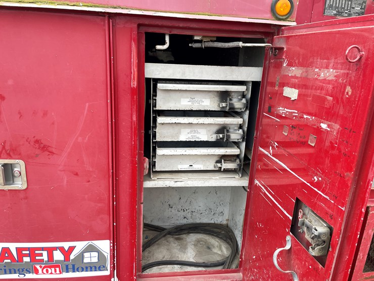 #1119-•-2009-freightliner-digger-derrick-(has-mn-title)-image-45