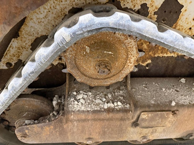 bobcat-t110-image-18