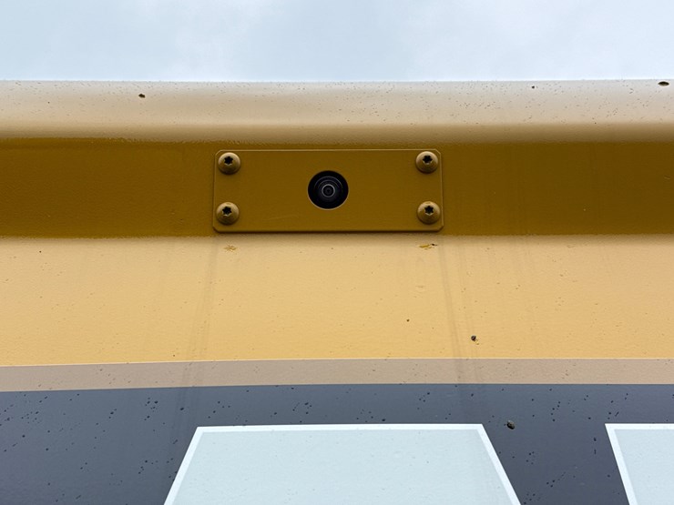 caterpillar-330-image-15