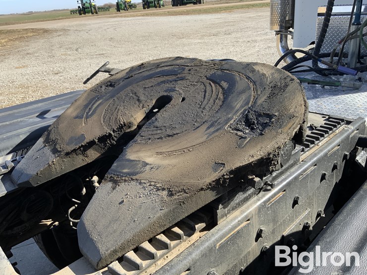 2006-peterbilt-379-image-9