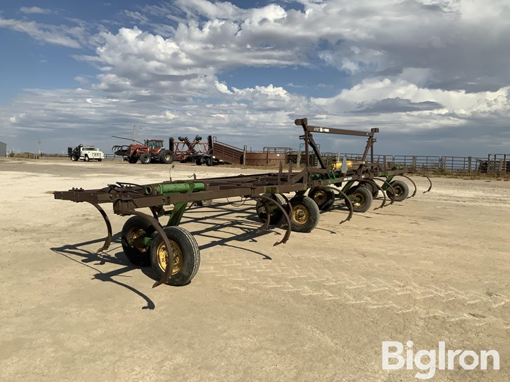 john-deere-1610-image-7