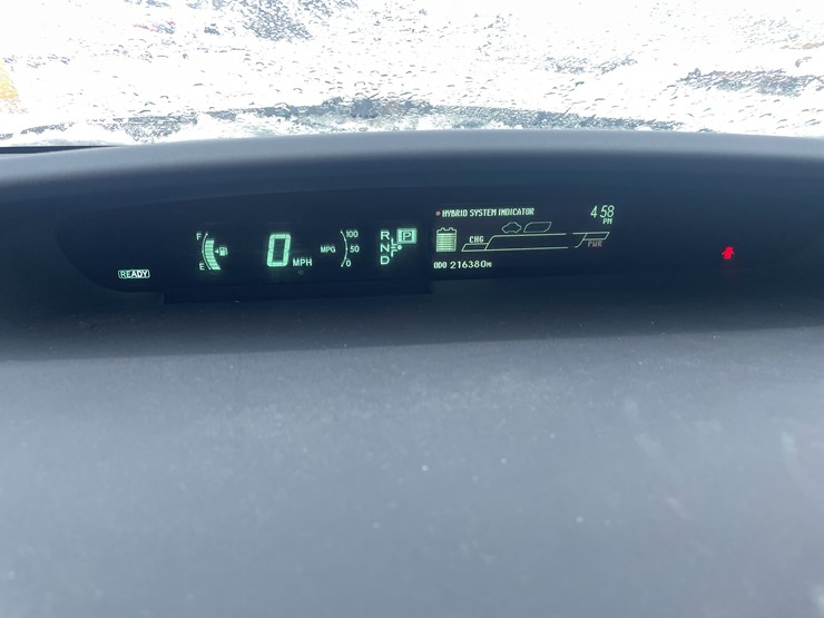 #1155-•-2013-toyota-prius-hybrid-(has-mn-title-in-delay)-image-25