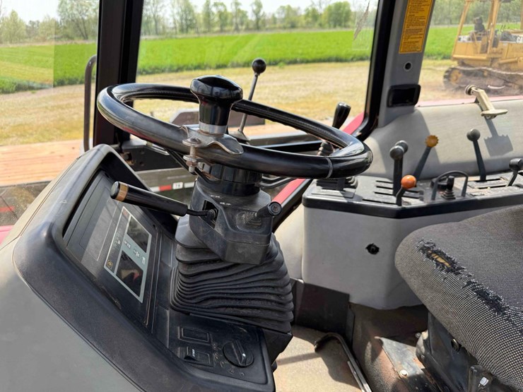 case-ih-5250-image-14