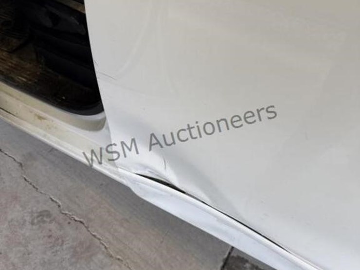 2019-chevrolet-silverado-1500-image-14