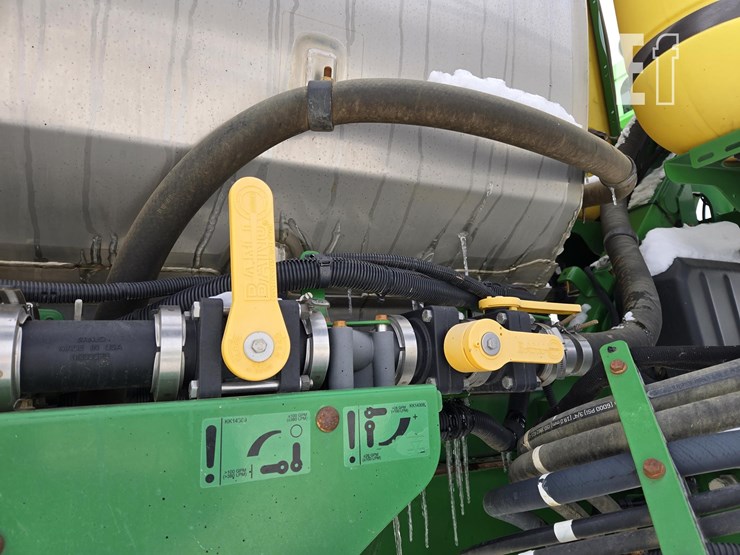 john-deere-r4045-image-23