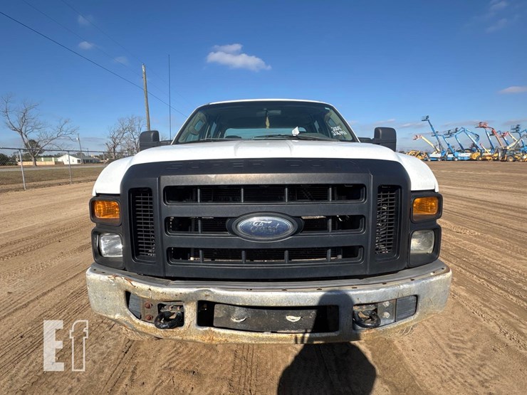 2008-ford-f350-image-3
