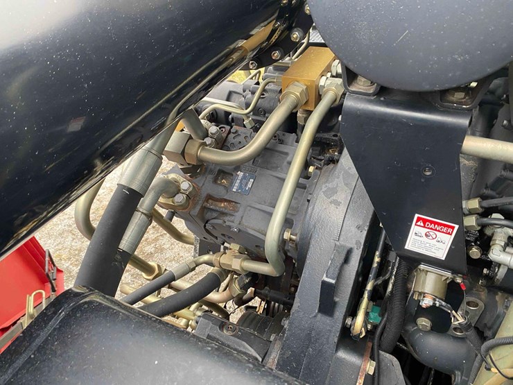 case-ih-8010-image-50