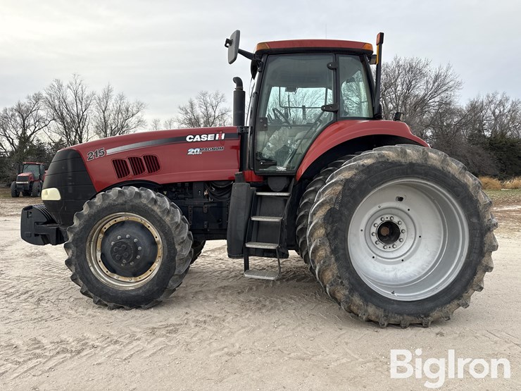case-ih-magnum-215-image-8